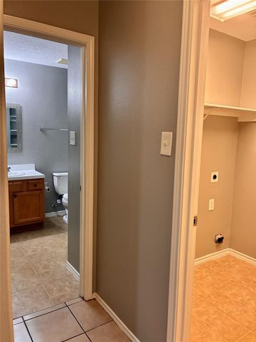 7422 Secretariat Ridge Drive, Humble, TX 77338