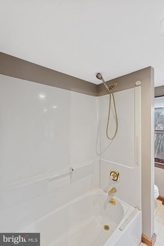 60 PALETHORPE AVE, Clementon, NJ 08021