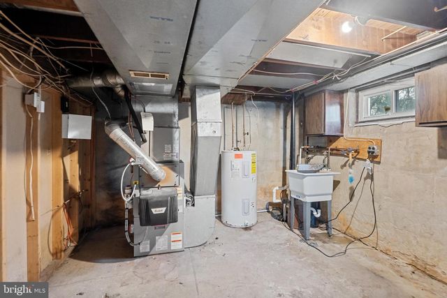 60 PALETHORPE AVE, Clementon, NJ 08021