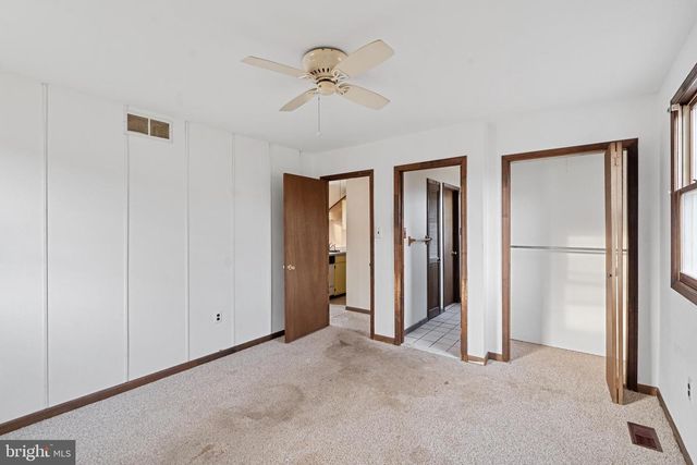 60 PALETHORPE AVE, Clementon, NJ 08021