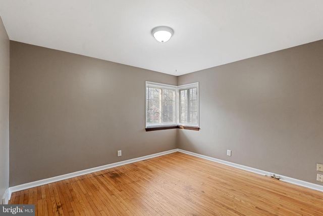 60 PALETHORPE AVE, Clementon, NJ 08021