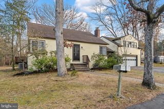 60 PALETHORPE AVE, Clementon, NJ 08021
