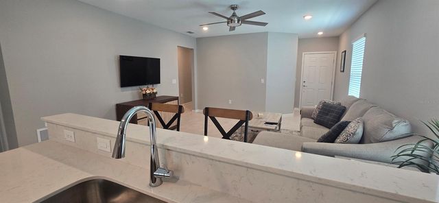 8351 SW 54TH LOOP, Ocala, FL 34481