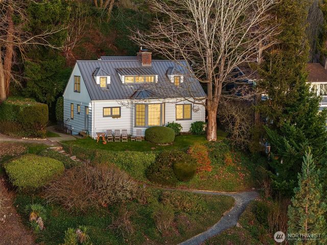 8025 W Mercer Way, Mercer Island, WA 98040