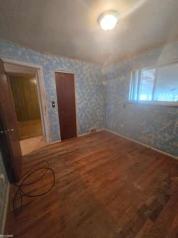 19405 Opal Street, Clinton Twp, MI 48035