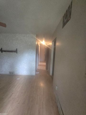 19405 Opal Street, Clinton Twp, MI 48035