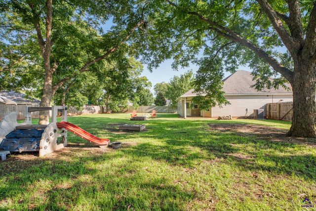 135 pond Drive, Kathleen, GA 31047