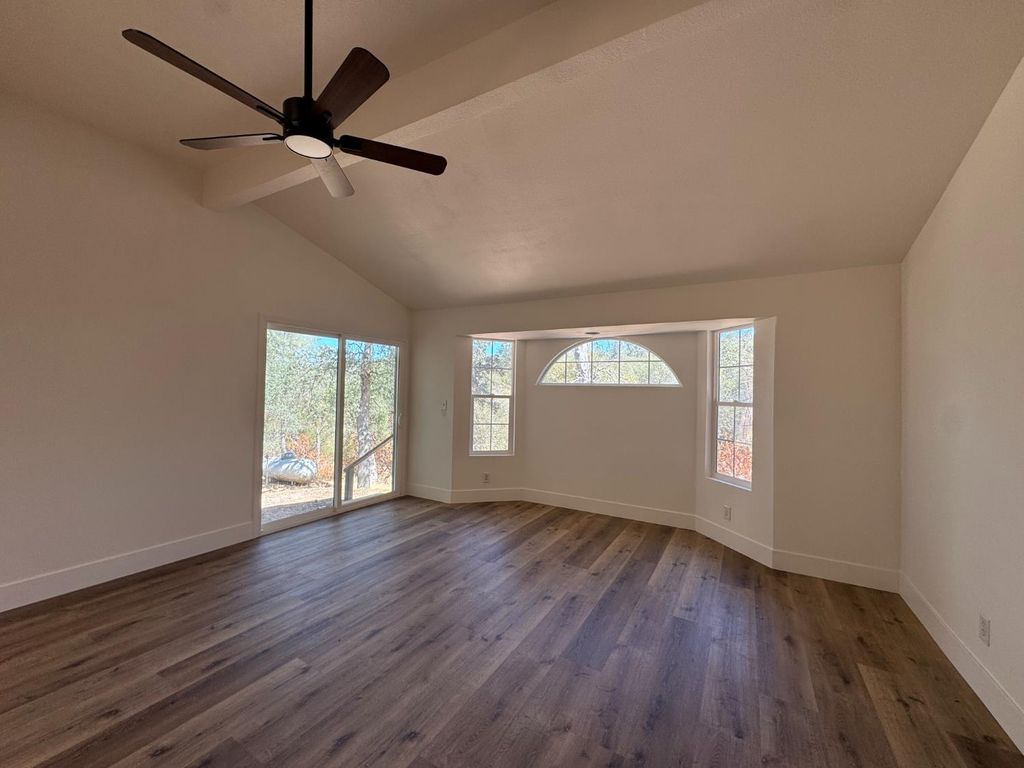 Image 24 of property listing at 35229 Ocb Mine Road, Coarsegold, CA 93614