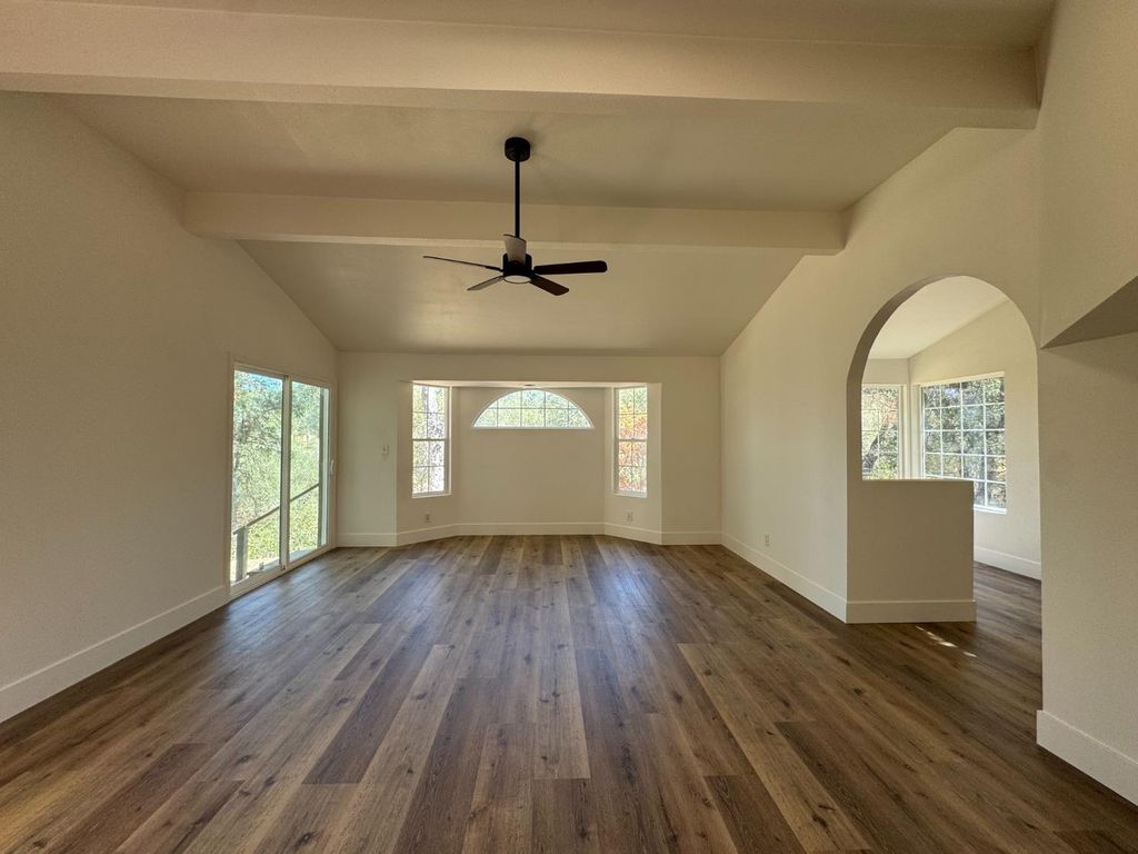 Image 25 of property listing at 35229 Ocb Mine Road, Coarsegold, CA 93614