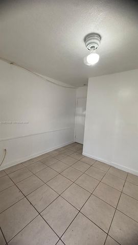 725 Opa Locka Blvd B, Opa-locka, FL 33054