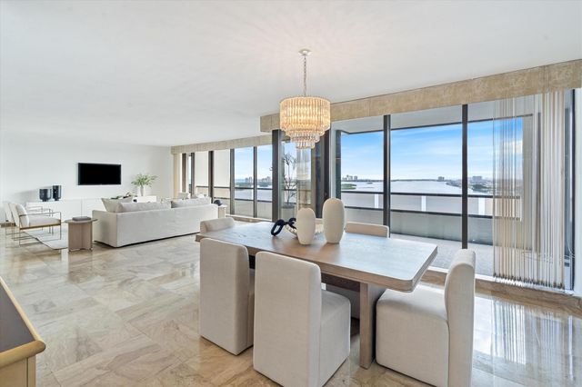 100 Lakeshore Drive 1955, North Palm Beach, FL 33408