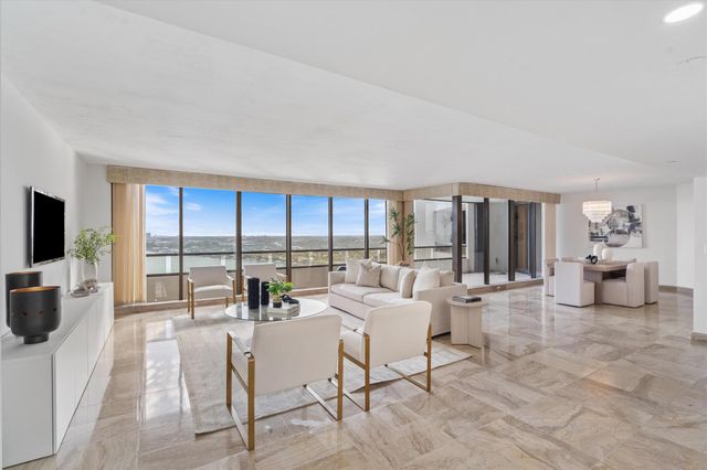 100 Lakeshore Drive 1955, North Palm Beach, FL 33408