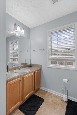 40 Pine Shadow Circle, Covington, GA 30016