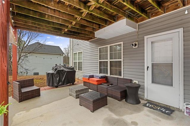 40 Pine Shadow Circle, Covington, GA 30016