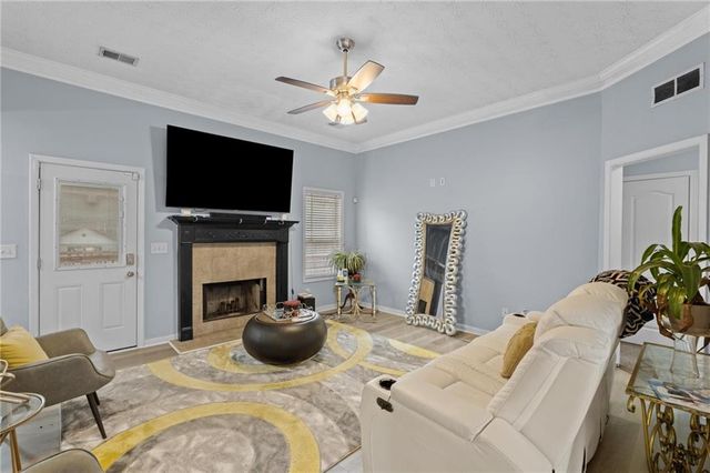 40 Pine Shadow Circle, Covington, GA 30016