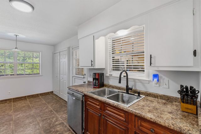 3379 CANYON RD, Memphis, TN 38134