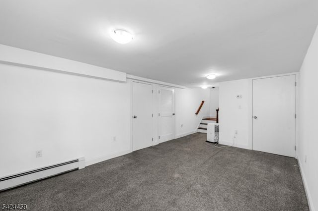 87 N Bertrand Rd, Mount Arlington Boro, NJ 07856