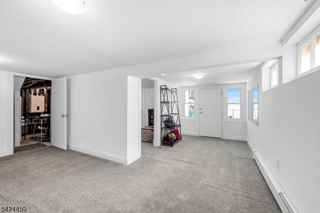 87 N Bertrand Rd, Mount Arlington Boro, NJ 07856