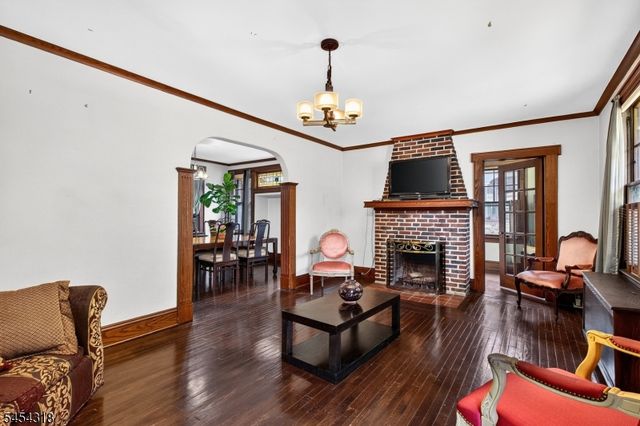 12 Lancaster Ave, Maplewood Twp., NJ 07040
