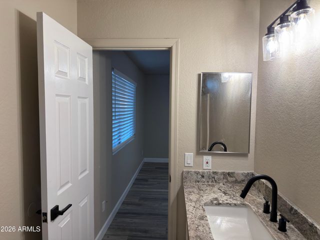 5033 E COLBY Street, Mesa, AZ 85205