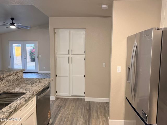 5033 E COLBY Street, Mesa, AZ 85205