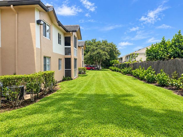 9701 WESTVIEW Drive 1415, Coral Springs, FL 33076