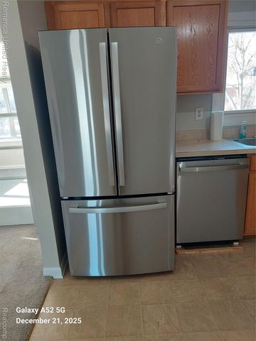 945 N Commerce Road N, Commerce Charter Township, MI 48382