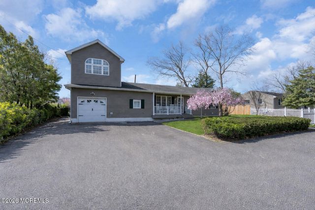 363 Constitution Drive, Forked River, NJ 08731