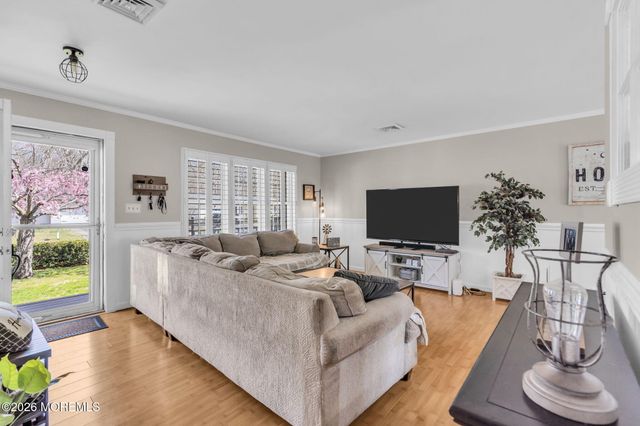 363 Constitution Drive, Forked River, NJ 08731