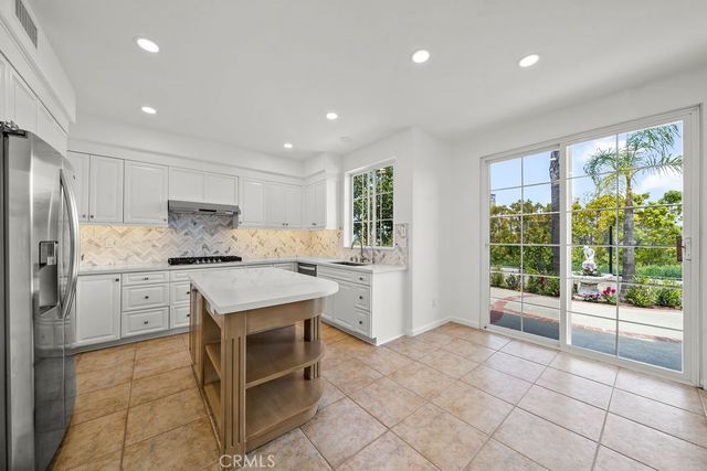 7 AMADOR, Newport Coast, CA 92657