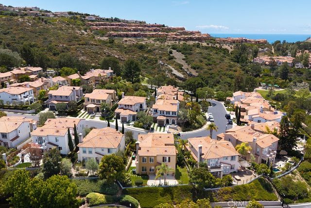 7 AMADOR, Newport Coast, CA 92657