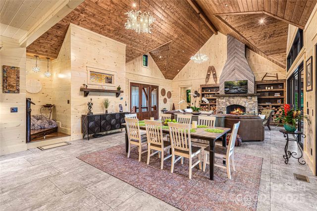 142 Brook Trout Trail, Cashiers, NC 28717