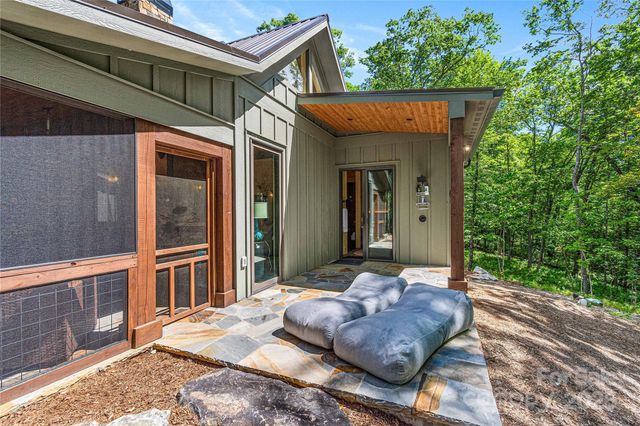 142 Brook Trout Trail, Cashiers, NC 28717