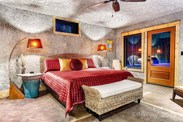 142 Brook Trout Trail, Cashiers, NC 28717