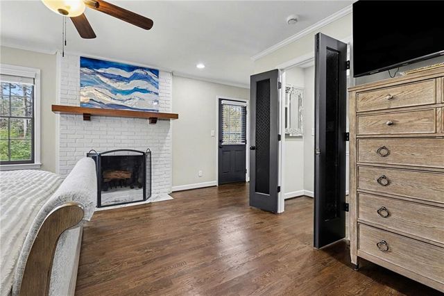 7070 Glenridge Drive, Atlanta, GA 30328