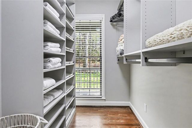 7070 Glenridge Drive, Atlanta, GA 30328