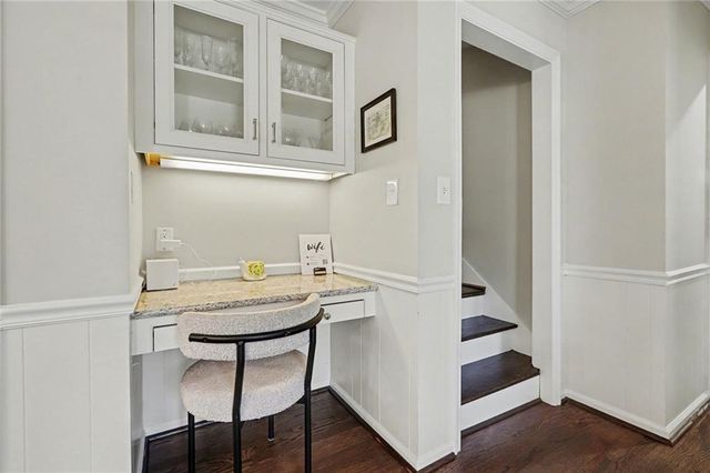 7070 Glenridge Drive, Atlanta, GA 30328