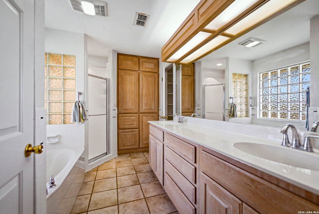 13407 FM 1346, St Hedwig, TX 78152
