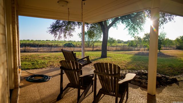 13407 FM 1346, St Hedwig, TX 78152
