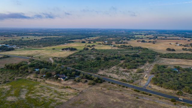 13407 FM 1346, St Hedwig, TX 78152