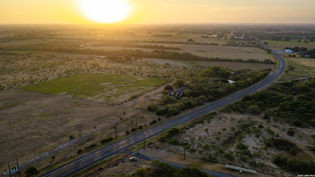 13407 FM 1346, St Hedwig, TX 78152