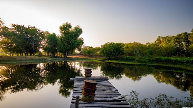 13407 FM 1346, St Hedwig, TX 78152