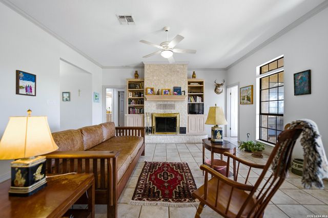 13407 FM 1346, St Hedwig, TX 78152