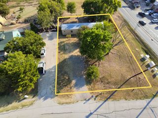 900 Stephie Ann Court, Arlington, TX 76002