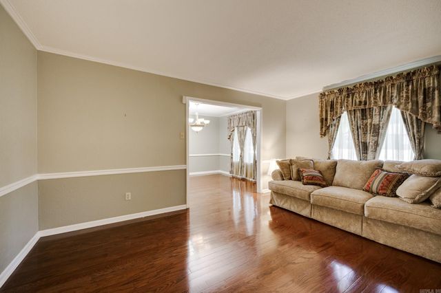 6 Club Road, Jacksonville, AR 72076