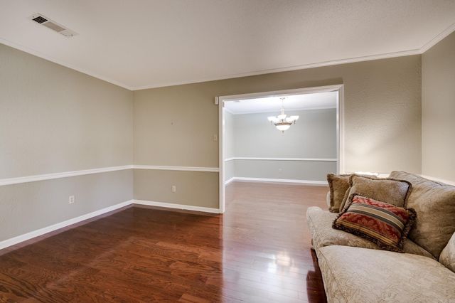 6 Club Road, Jacksonville, AR 72076