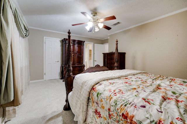 6 Club Road, Jacksonville, AR 72076