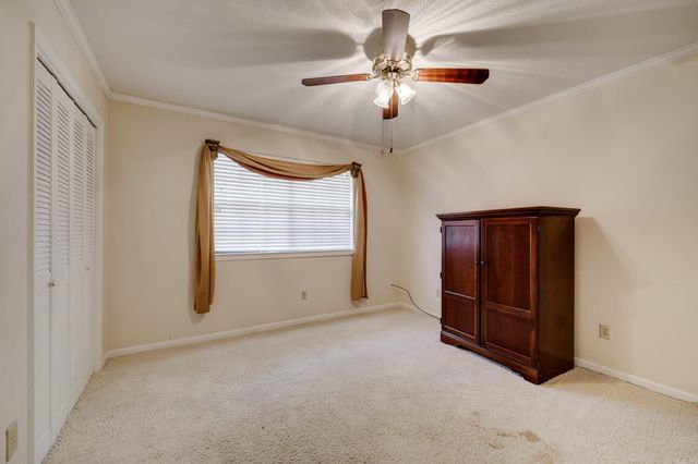 6 Club Road, Jacksonville, AR 72076