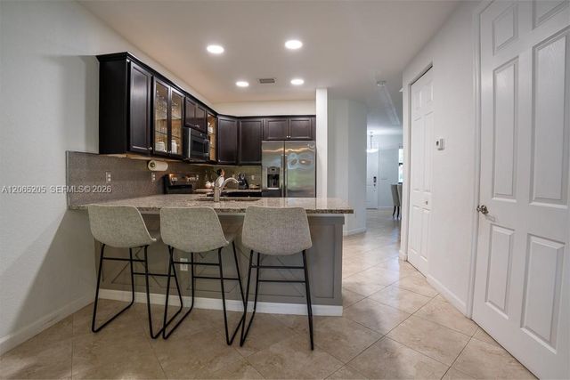 6943 Halton Park Ln, Coconut Creek, FL 33073