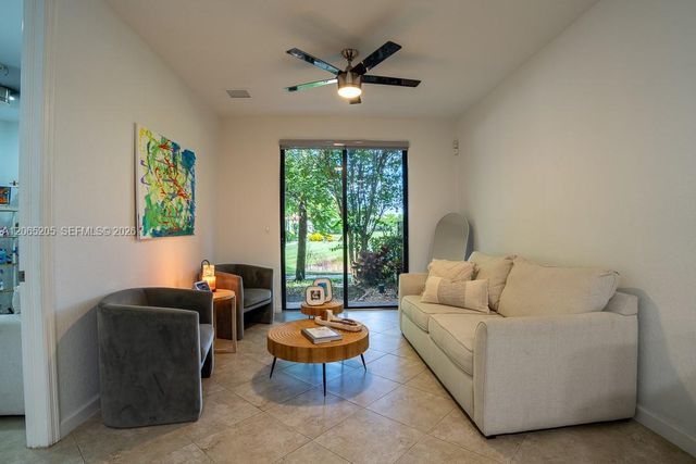 6943 Halton Park Ln, Coconut Creek, FL 33073